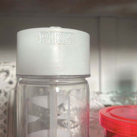 Pink water bottle set - Picture 3 of 3